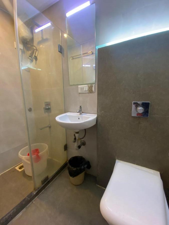 Hotel Airport Prime -Near Mumbai International Airport Andheri East Dış mekan fotoğraf