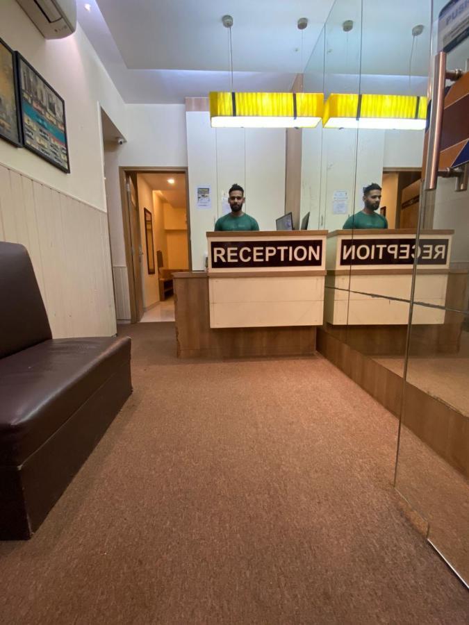 Hotel Airport Prime -Near Mumbai International Airport Andheri East Dış mekan fotoğraf